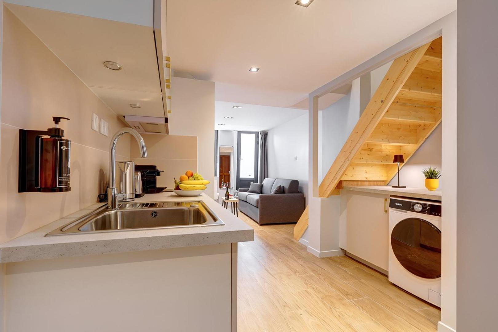 Bluestay 252 - Duplex Au Coeur De Appartement Parijs